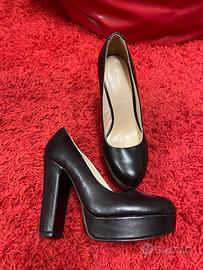 Décolleté nere Primadonna, tacco alto/largo