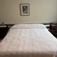 Copriletto matrimoniale a uncinetto