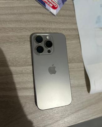 iPhone 15 pro 128 GB natural titanium