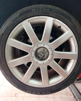 Gomme 245/40/18 97Y