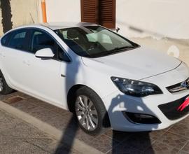 OPEL Astra 4ª serie - 2014