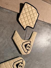 Completo in ecopelle scania S 660