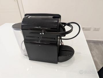 Macchina del caffè De Longhi Nespresso Ilissia