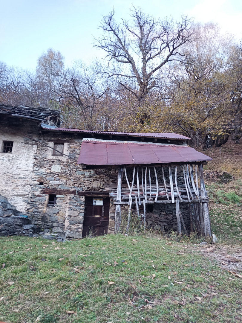 Rustico con terreno - Vista 3