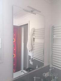 specchio bagno con luce led 
