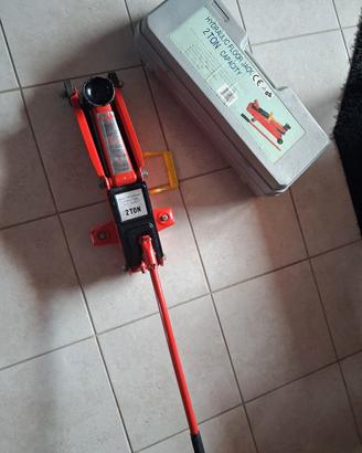 Crick idraulico 2 tonnellate