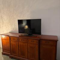 Mobile in legno di ciliegio