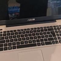 PC Notebook Asus F555L Potenziato con SSD 512 GB
