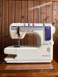 Macchina da cucire da copertura - Necchi C4