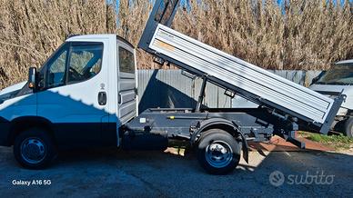 iveco daily ribaltabile 