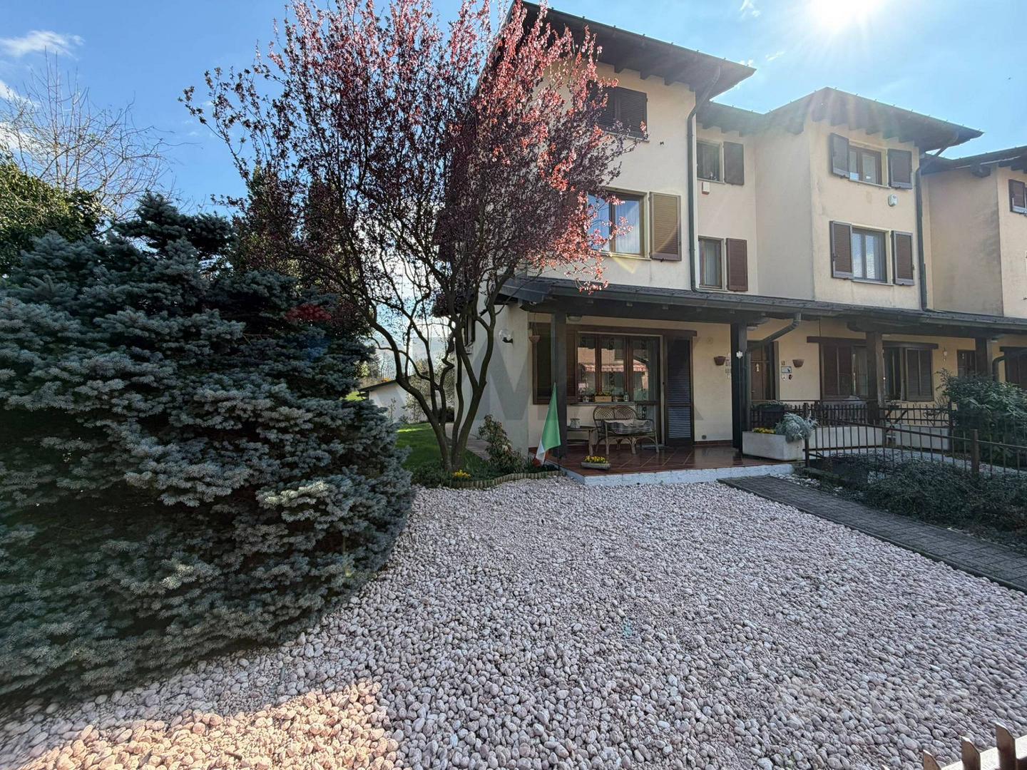 House in Arcisate, Motta, Brenno Useria - Vista 2