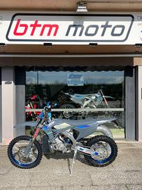 TM EN 300 ie MY 2025