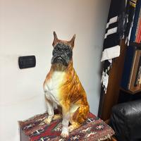 Cane boxer in ceramica