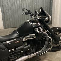 Moto Guzzi California Custom 1400