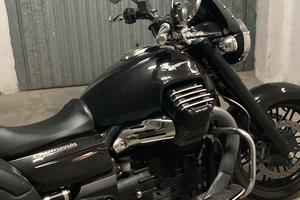 Moto Guzzi California Custom 1400