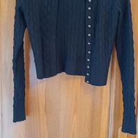 Cardigan nero con bottone gioiello Zara