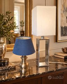 lampada da tavolo blu con base in metallo antica