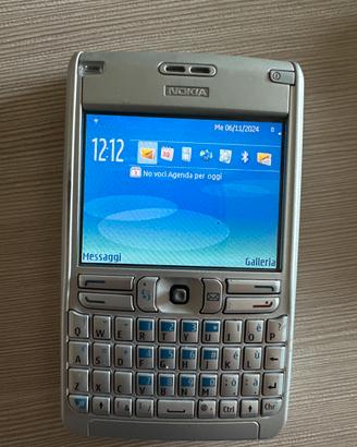 Nokia E61