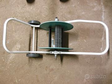 Carrello avvolgitubo giardino