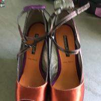 Scarpe donna n.37 zeppa legno lavorato