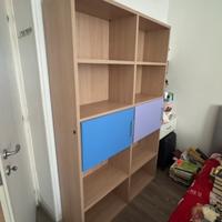 Libreria / mobile a cubi in legno con ante