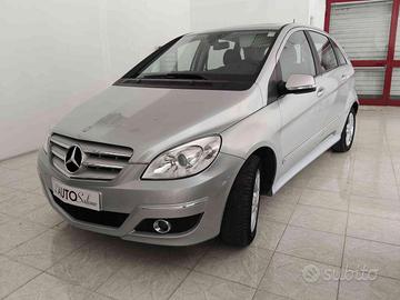MERCEDES-BENZ B 200 CDI Premium
