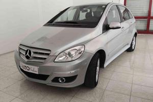 MERCEDES-BENZ B 200 CDI Premium