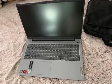 Lenovo - Notebook 15.6 Pollici  RAM 16gb