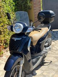 Aprilia Scarabeo 200 ie