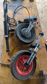 Accessori Monopattino aprilia