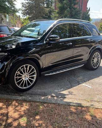 GLE 300D 4WD allestimenti AMG full optional