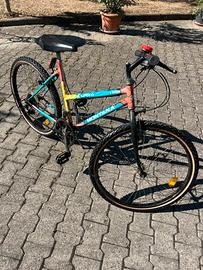 Mountain Bike Montana 26” -  21 velocità