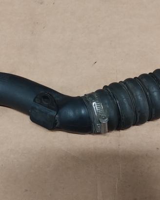 8200296596 Tubo intercooler Modus 04/13