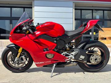 Ducati Panigale V4 S