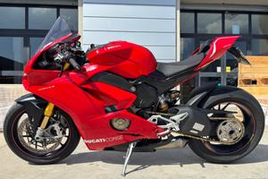 Ducati Panigale V4 S