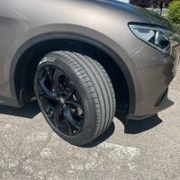 cerchi da 20 mak Lario neri per alfa romeo stelvio