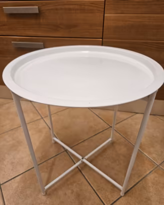 Vassoio di portata con trepiede smaltato bianco