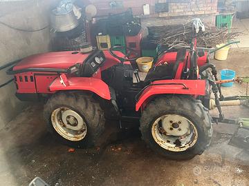 Trattore carraro tigrone