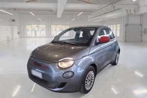 FIAT 500e ELETTRICA RED 58 CV 3 PORTE BERLINA