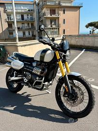 TRIUMPH SCRAMBLER 1200 XE