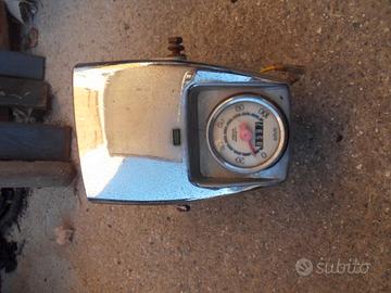 fanali con contachilometri per ciclomotore