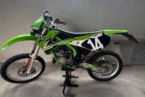 Kawasaki kx 125 targato