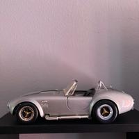 Shelby cobra 1/18 grigia road signature