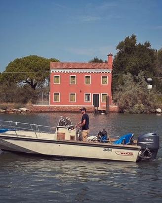 Boston Whaler Outrage 22