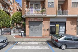 Locale commerciale a Ciampino (Roma)