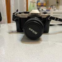 Fotocamera a pellicola Nikon FM10