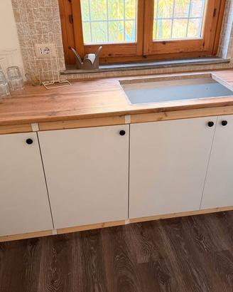Cucina in legno