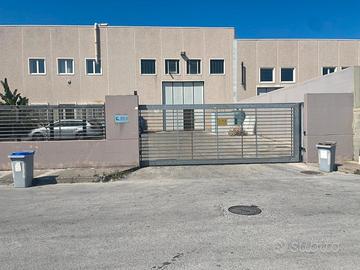 Capannone industriale