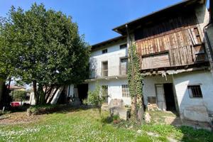CASA DA PERSONALIZZARE CON TERRENO PER GIARDINO...