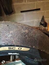 pneumatico pista moto 